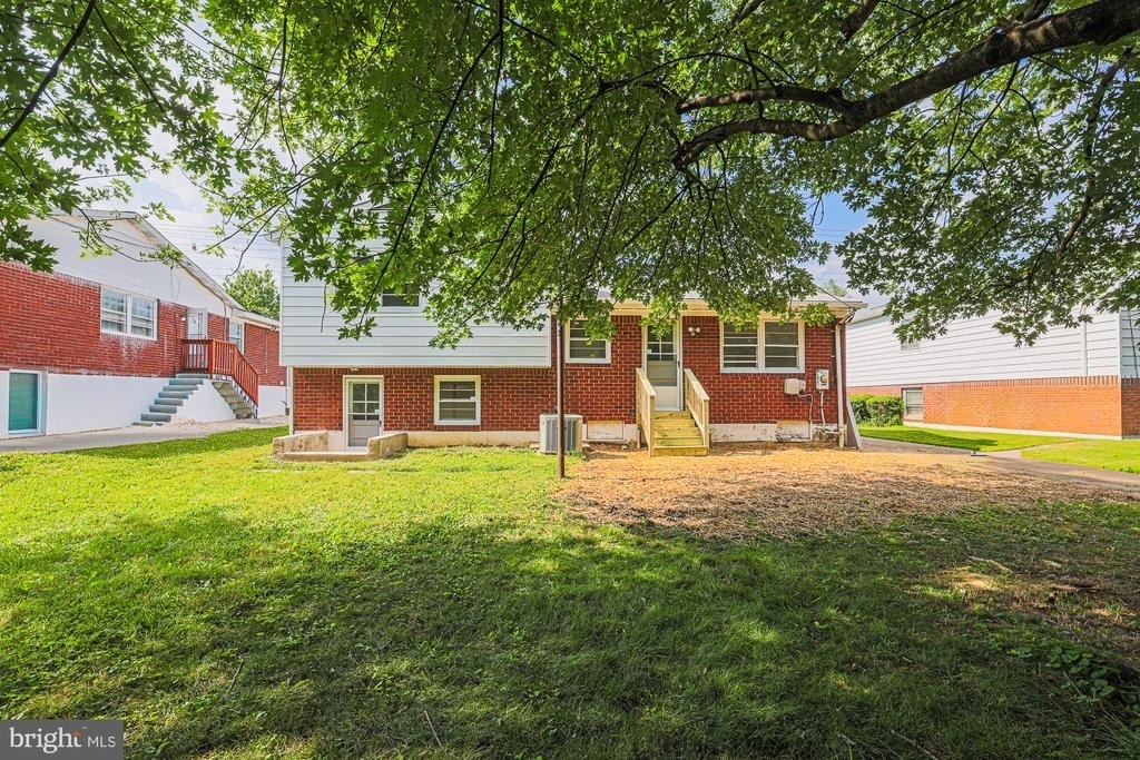 2607 Smith Avenue - Photo 5