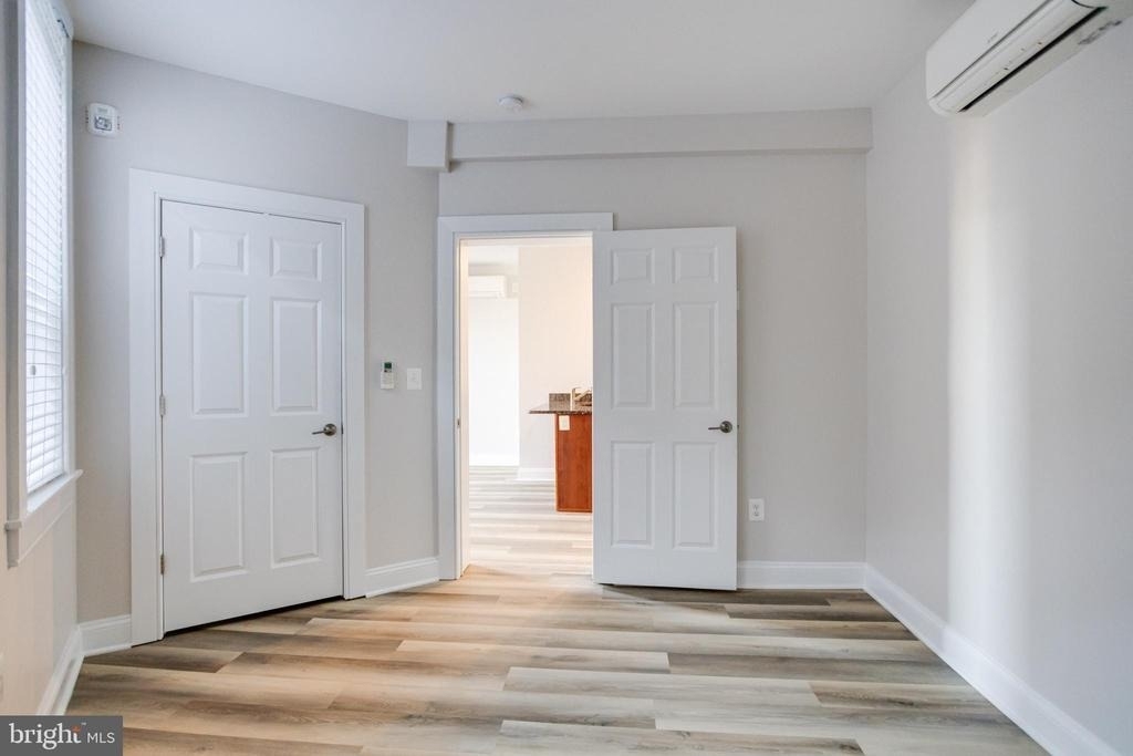 847 Park Avenue - Photo 10