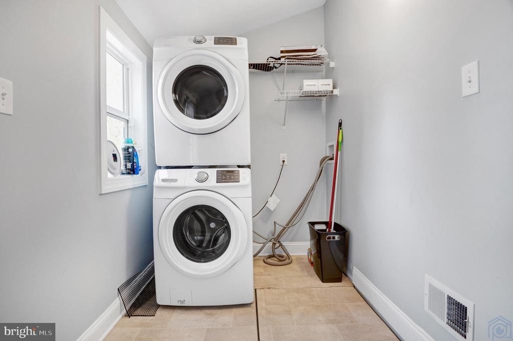 1202 President Street - Photo 18