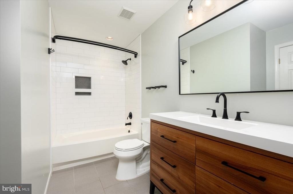 2209 Commissary Circle - Photo 15