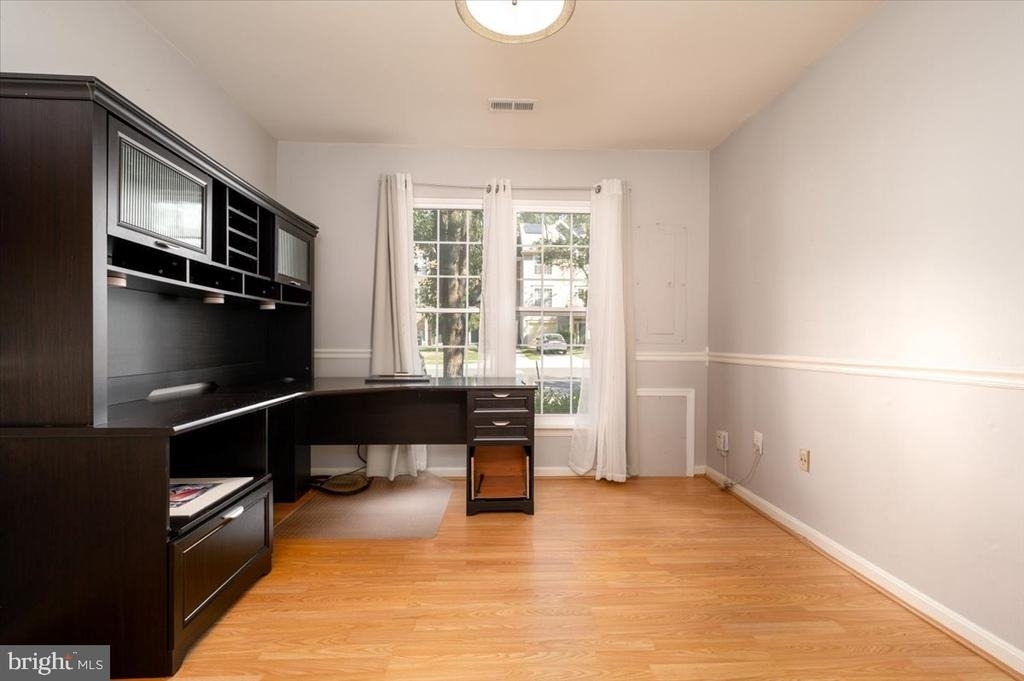 2209 Commissary Circle - Photo 21