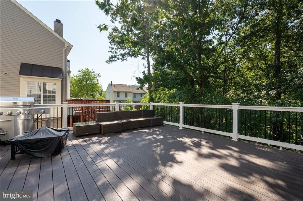 2209 Commissary Circle - Photo 30