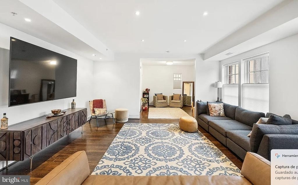 1124 10th Street Nw - Photo 8
