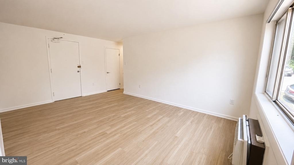 4465 Macarthur Boulevard Nw - Photo 14