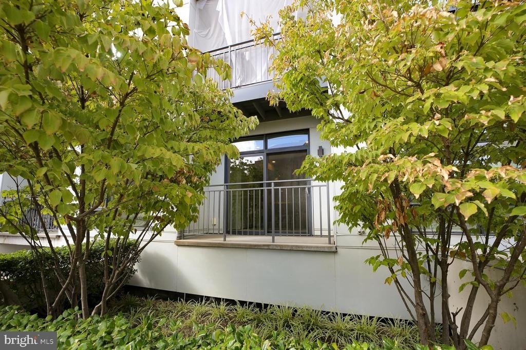 2337 Champlain Street Nw - Photo 1