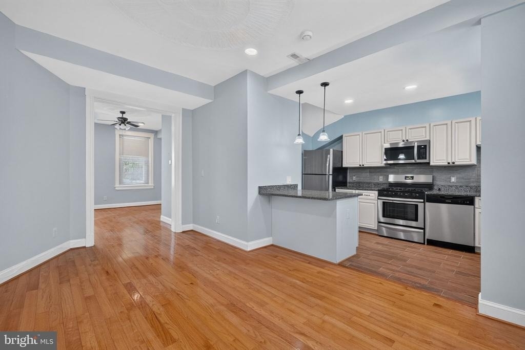 635 Kenyon Street Nw - Photo 11
