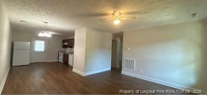 322 E Jenkins Street - Photo 1