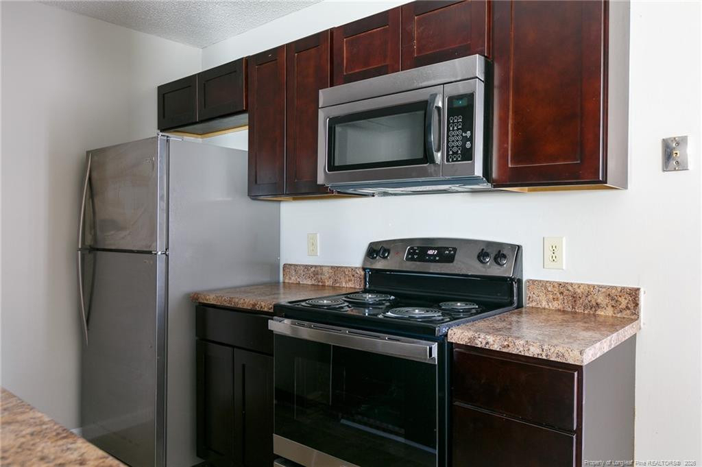 613 Mosswood Lane - Photo 6