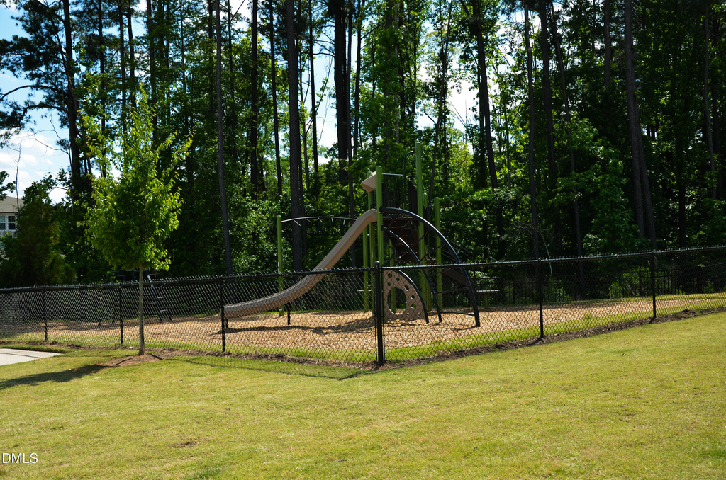 1634 Glacier Drive - Photo 32