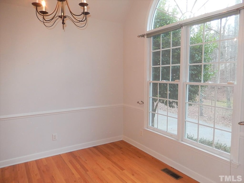 6610 Lipscomb Drive - Photo 5