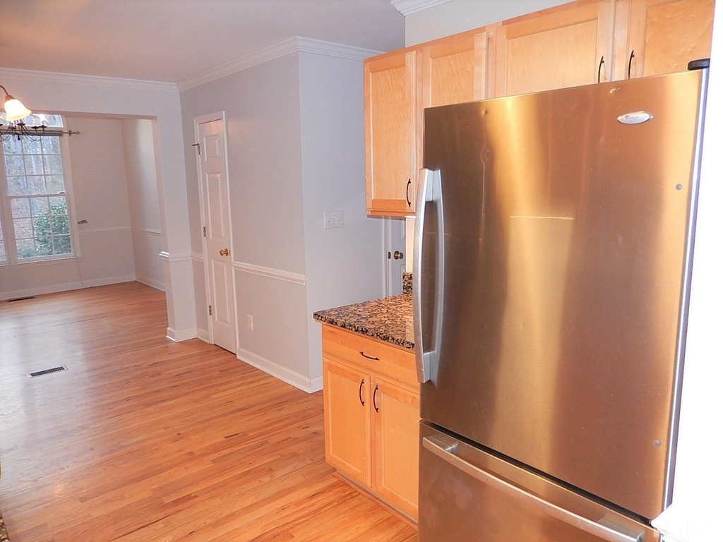 6610 Lipscomb Drive - Photo 11