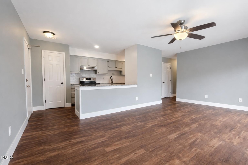 2020 Quaker Landing - Photo 1