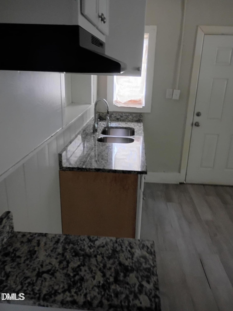803 Rountree Street Se - Photo 2
