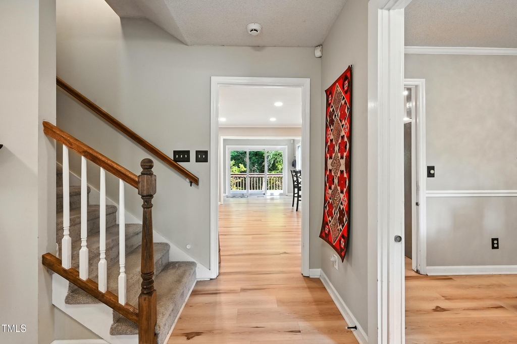 4002 Westfield Drive - Photo 3