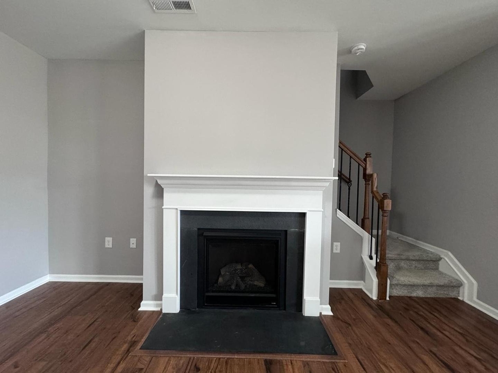 1024 Laceflower Drive - Photo 8