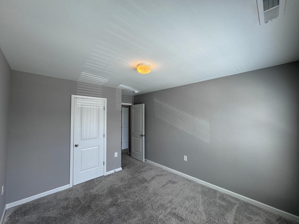 1024 Laceflower Drive - Photo 16