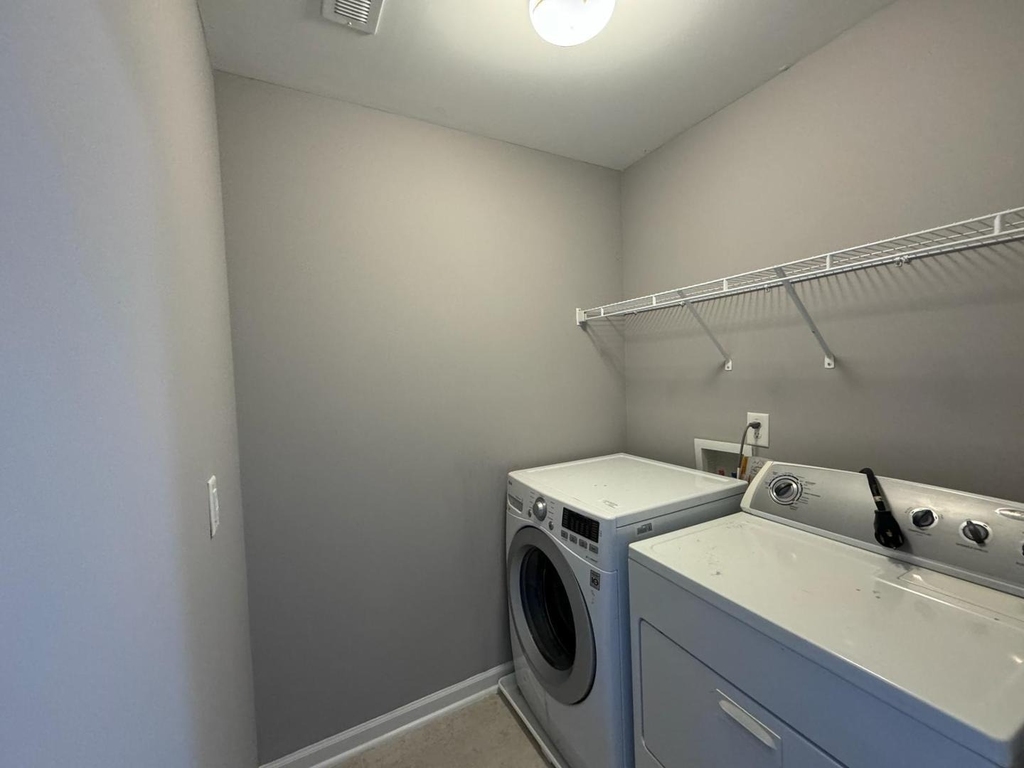 1024 Laceflower Drive - Photo 18
