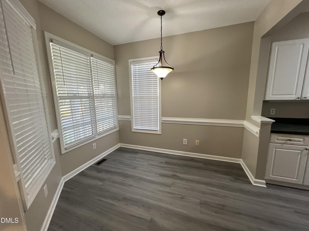 7706 Astoria Place - Photo 3