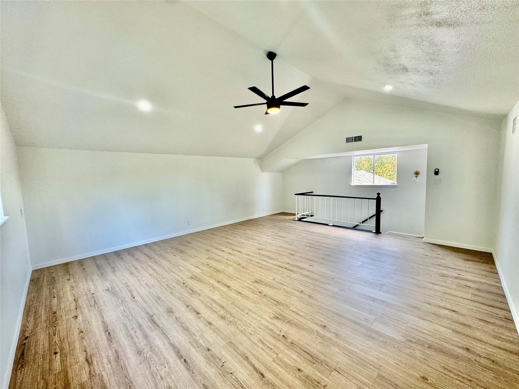 9506 Stonebridge Dr - Photo 18