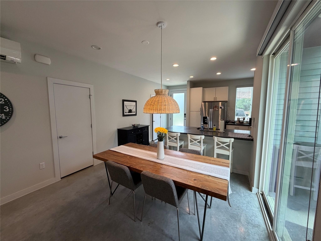 3612 Clary Way - Photo 6