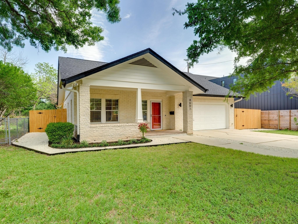 4601 Eilers Ave - Photo 1