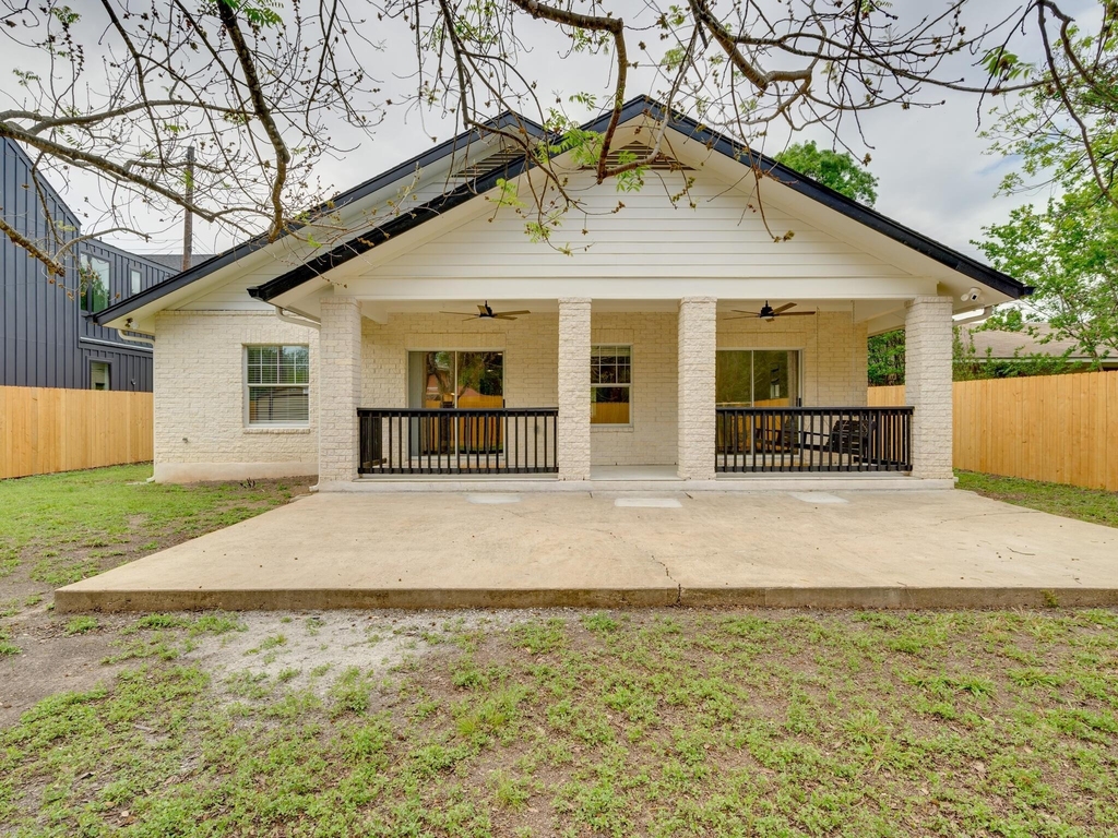 4601 Eilers Ave - Photo 11