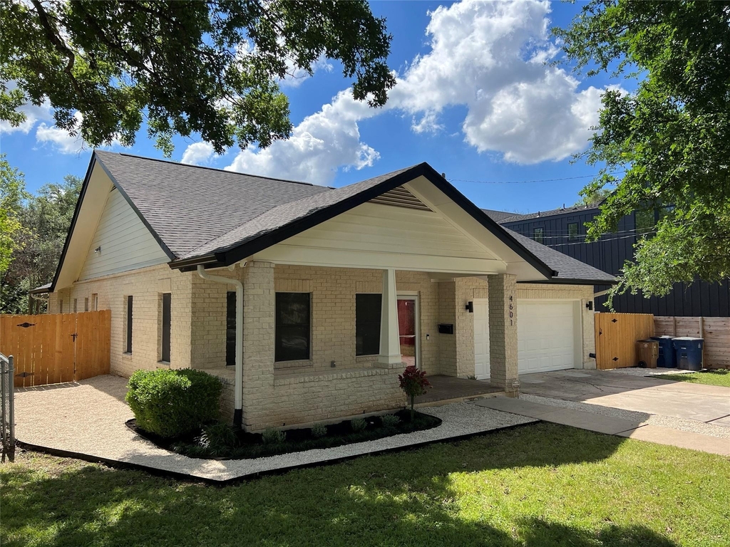 4601 Eilers Ave - Photo 2