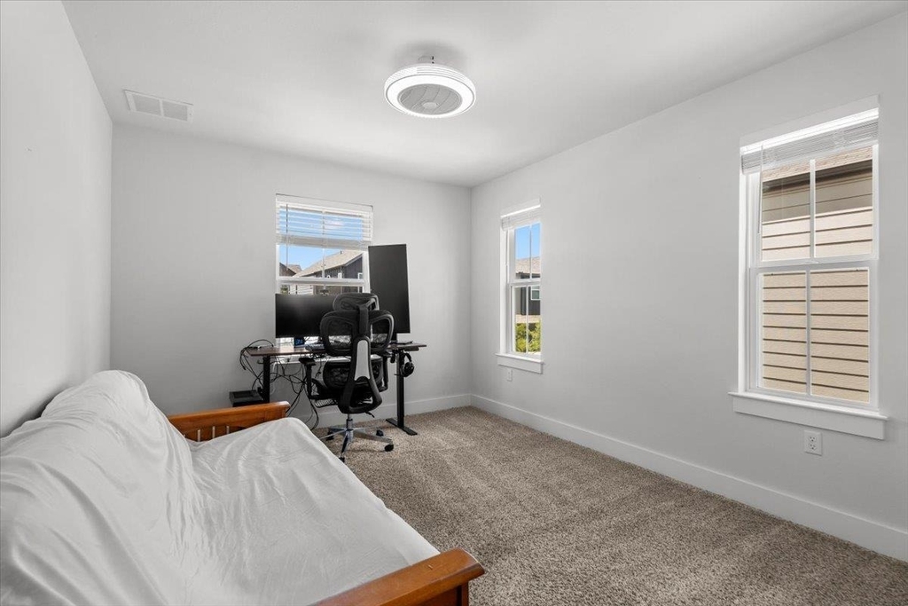 7106 Silver Star Ln - Photo 20