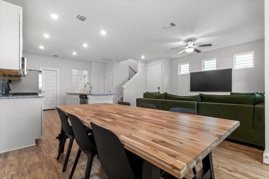 7106 Silver Star Ln - Photo 12