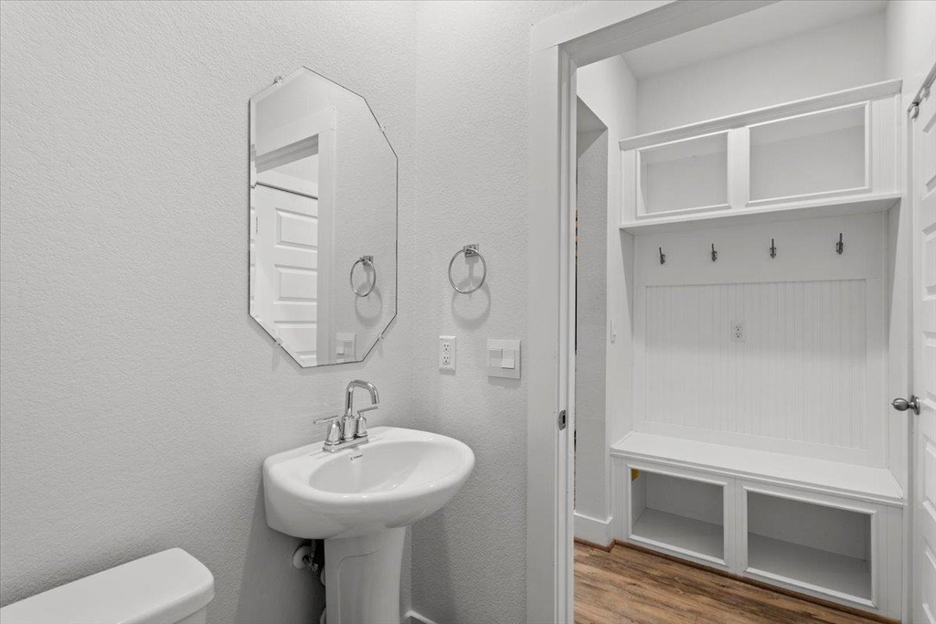 7106 Silver Star Ln - Photo 14