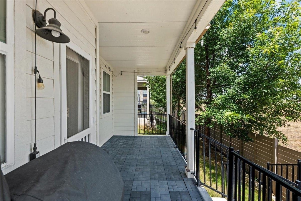 7106 Silver Star Ln - Photo 28
