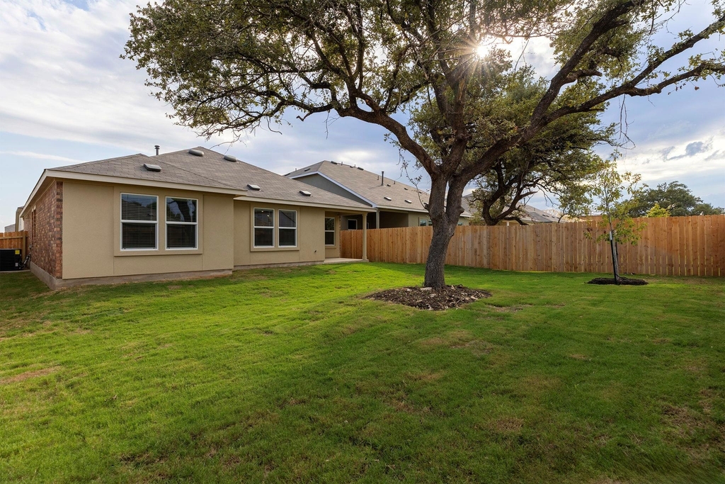 229 Hummingbird Flight Dr - Photo 24