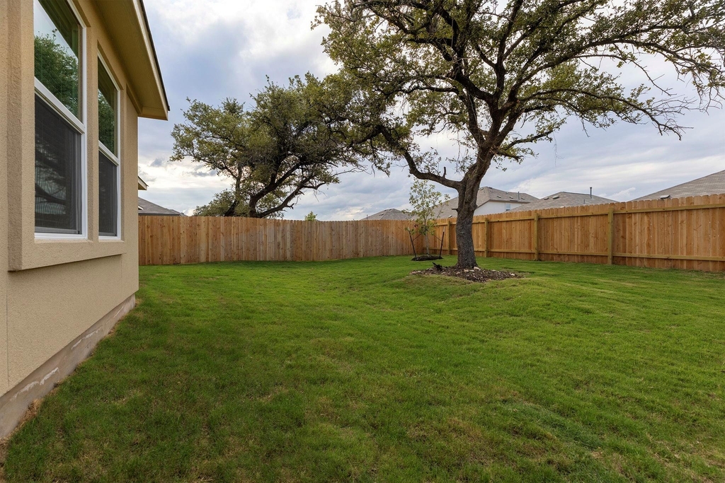 229 Hummingbird Flight Dr - Photo 25