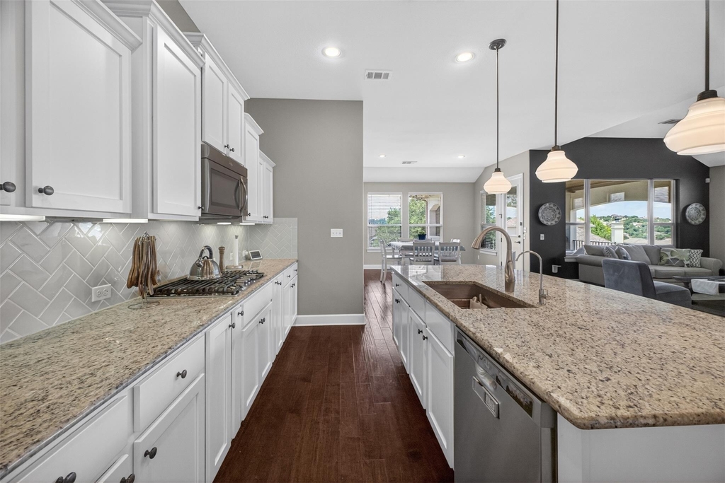 4017 Benetton Way - Photo 11