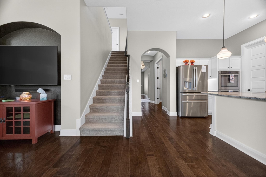 4017 Benetton Way - Photo 9