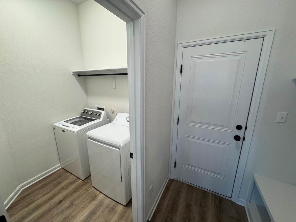 1136 Olympic Ln - Photo 17