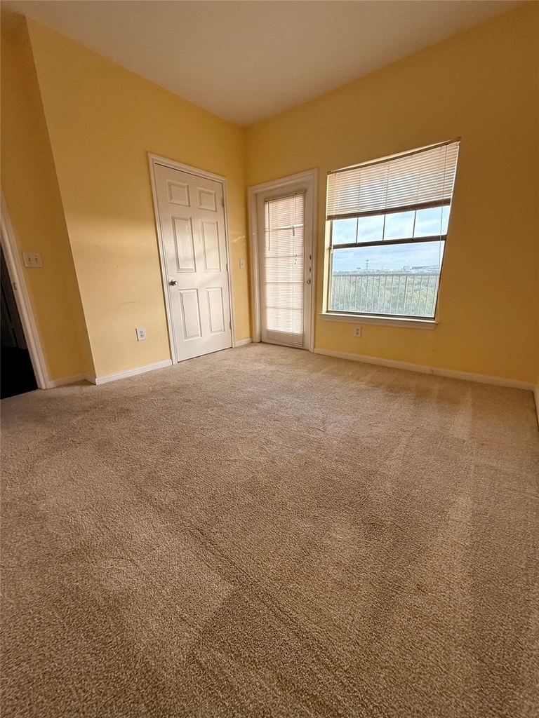 2320 Gracy Farms Ln - Photo 27