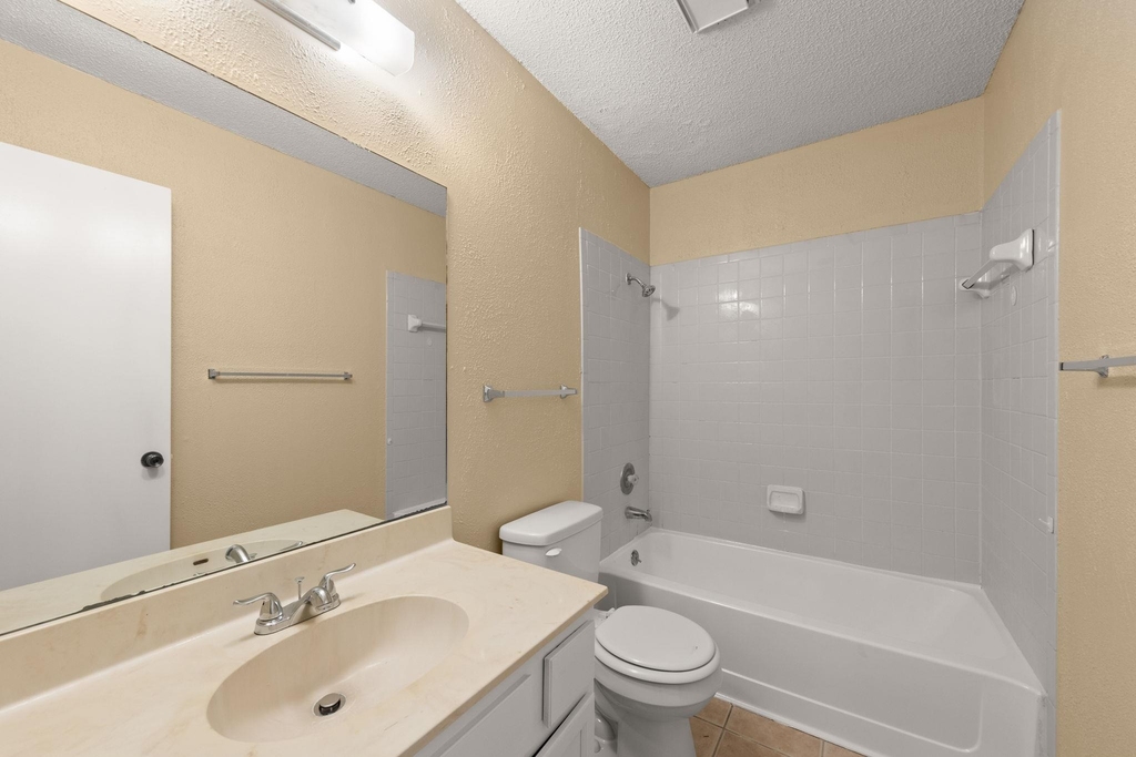 313 Greenlawn Blvd - Photo 25
