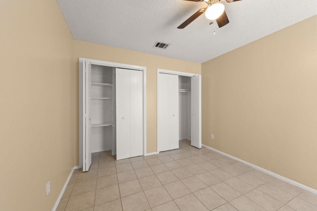 313 Greenlawn Blvd - Photo 24