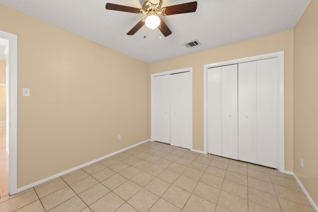 313 Greenlawn Blvd - Photo 21