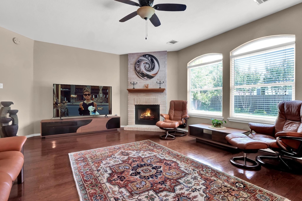 3339 Rod Carew Dr - Photo 10