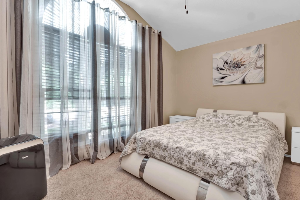 3339 Rod Carew Dr - Photo 18