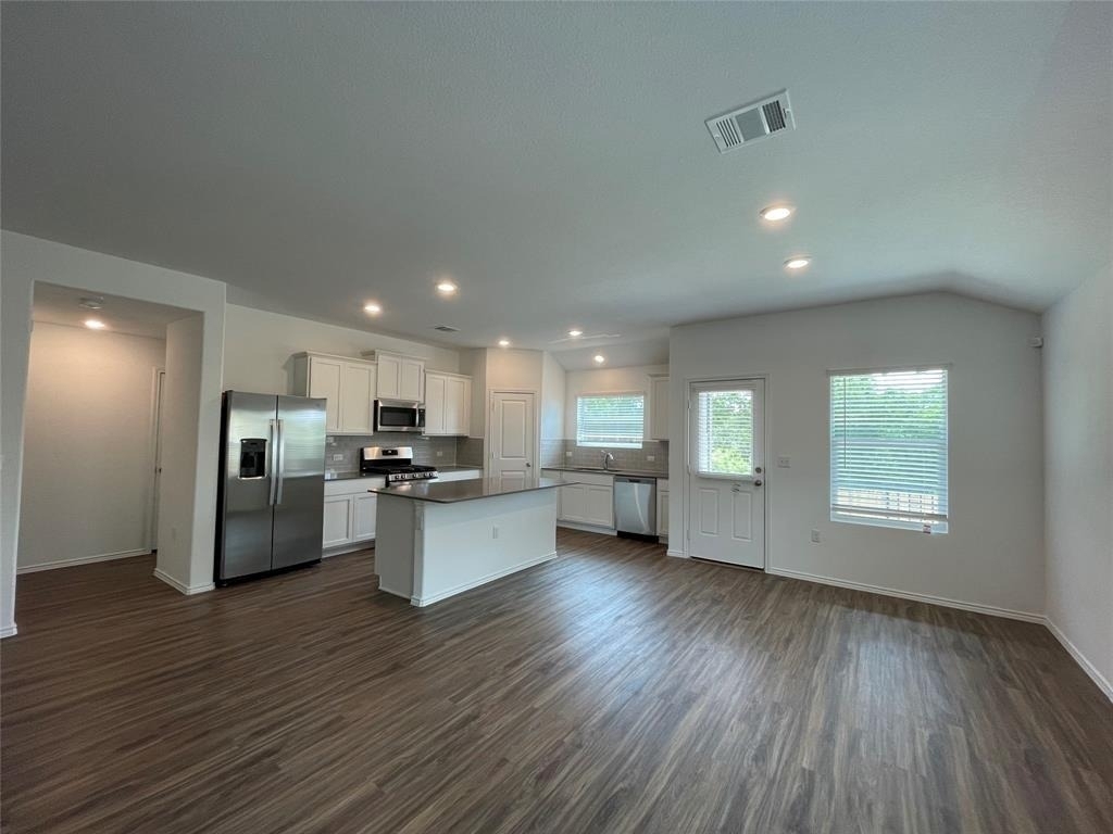 10717 Steinbeck Dr - Photo 2