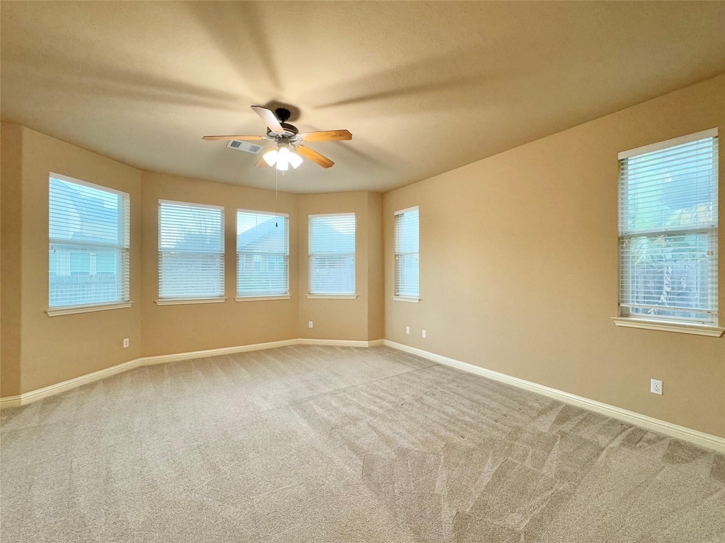 4216 Buckskin Rd - Photo 17