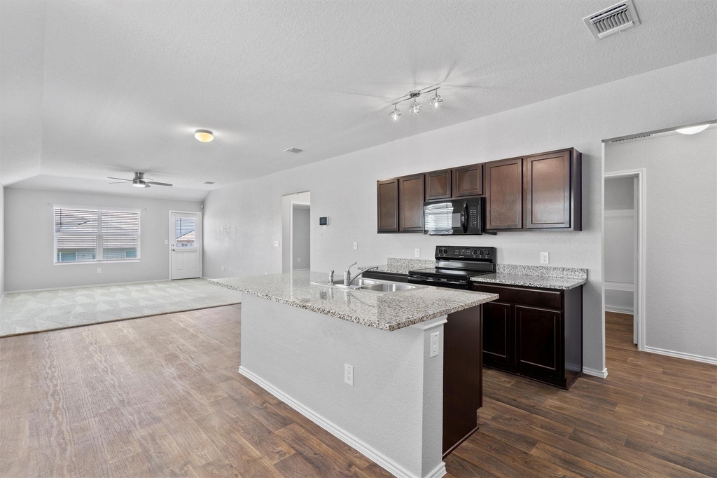 14915 Gypsum Mill Rd - Photo 4