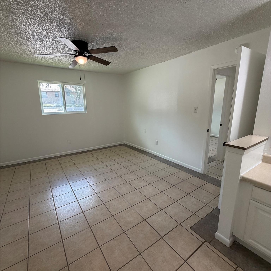 1301 Greenlawn Pkwy - Photo 14