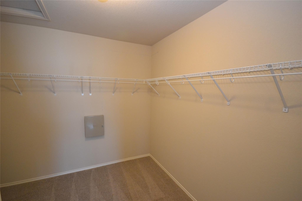 409 Riverine Way - Photo 17