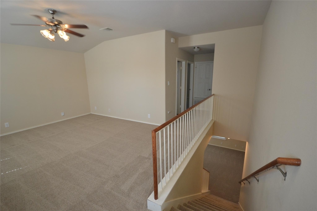 409 Riverine Way - Photo 11