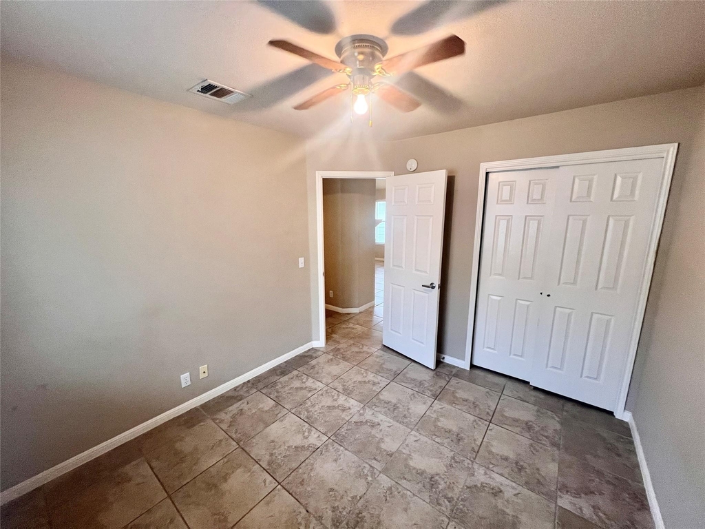2509 Elara Dr - Photo 17