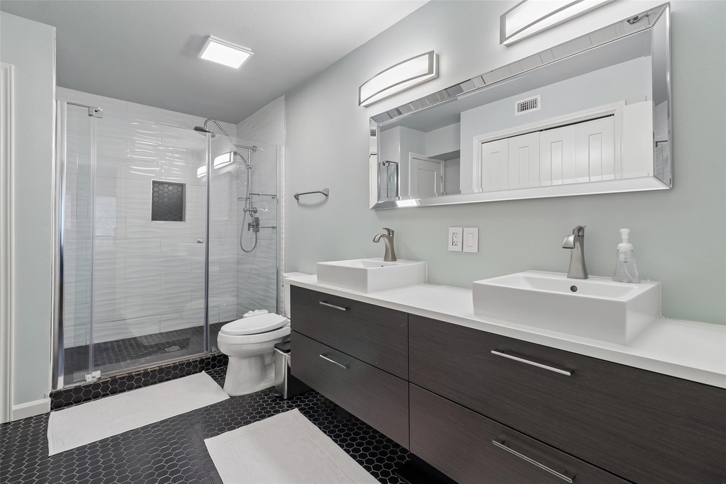 2450 Wickersham Ln - Photo 11